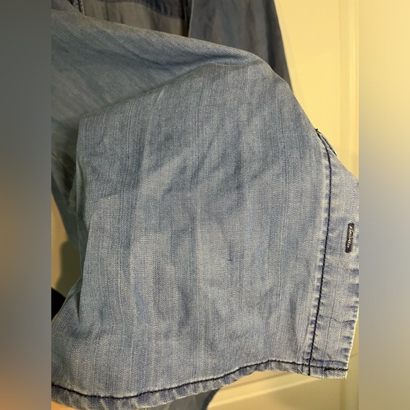 Velvet Heart Women’s Clothing Jean Jacket Button Up Embroidered Size Medium - Picture 12 of 16